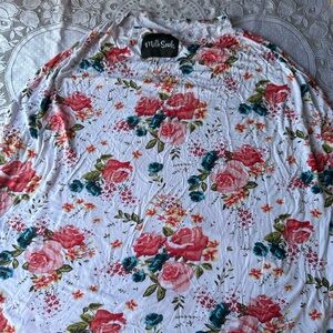 Floral Women's nursing cover- White and Pink